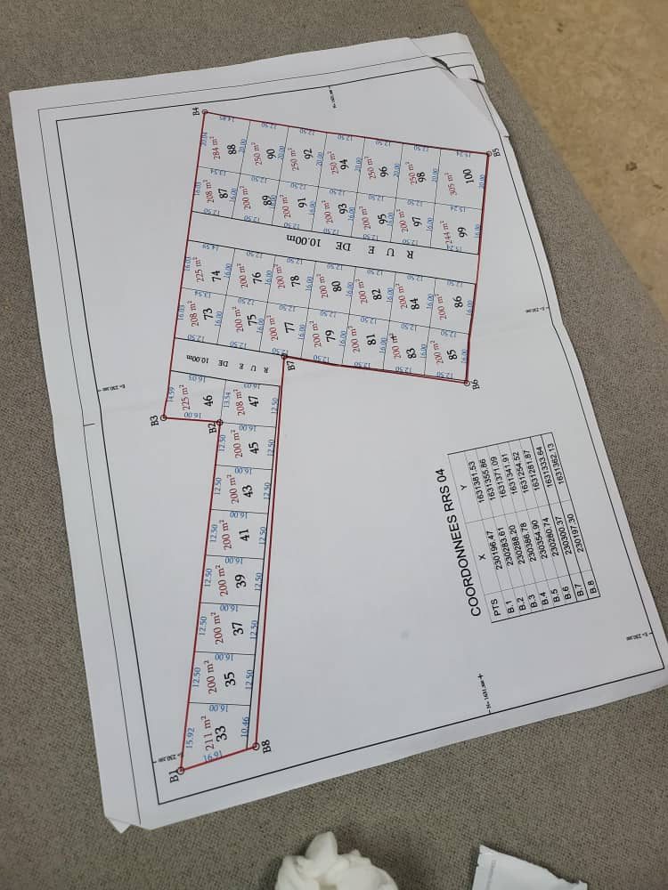 35 terrains à vendre à Ngor-Almadies – 800 000 F CFA/m²
