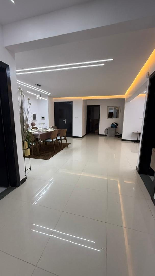 Appartement haut standing de 180 m² à vendre à l’Appart Hôtel Sable d’Azur – Virage