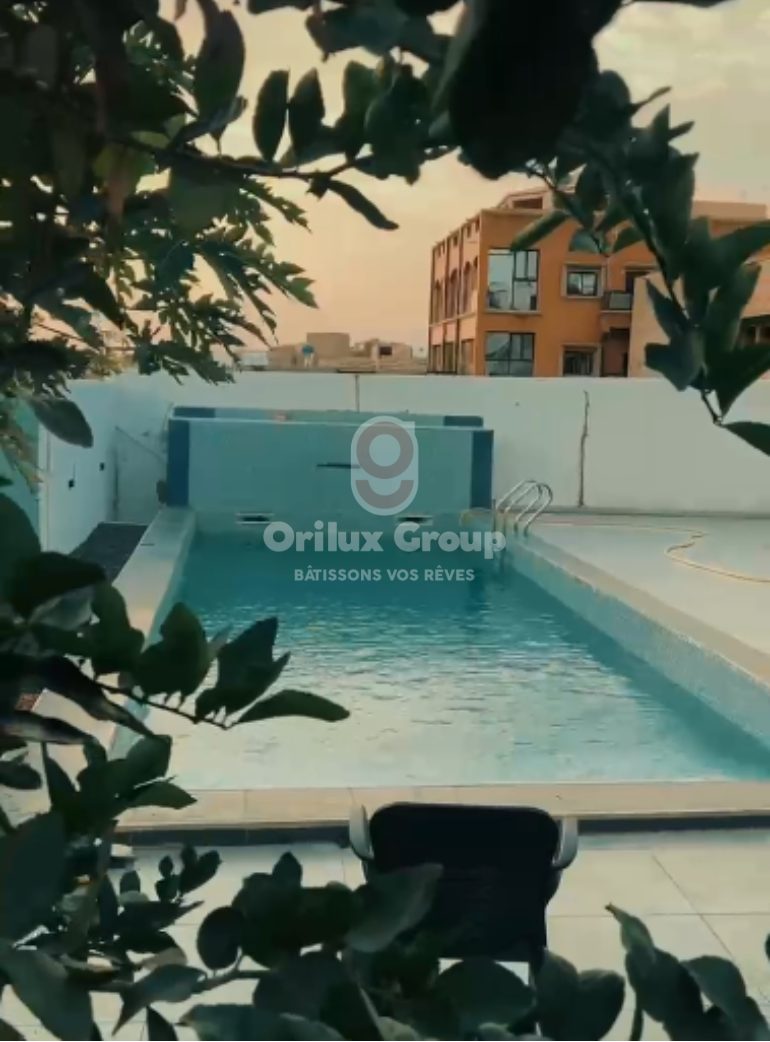VILLA RÉSIDENTIELLE À TOUBAB DIALAW