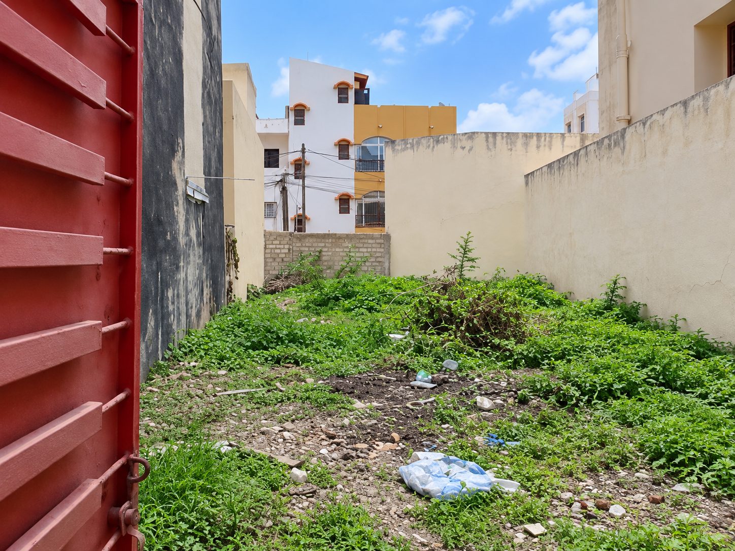 Terrain de 308 m² à vendre à Cité Sonatel Liberté 6, en face de l’hôpital Samu