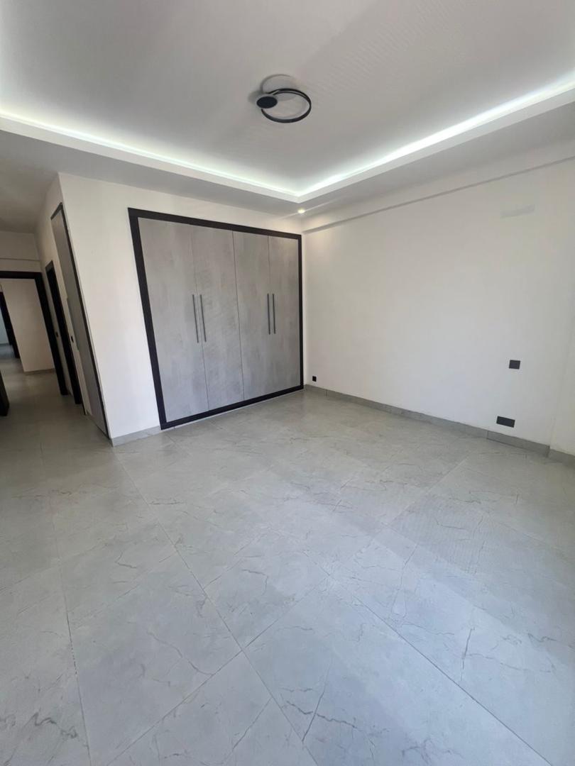 Appartement Haut Standing au Point E